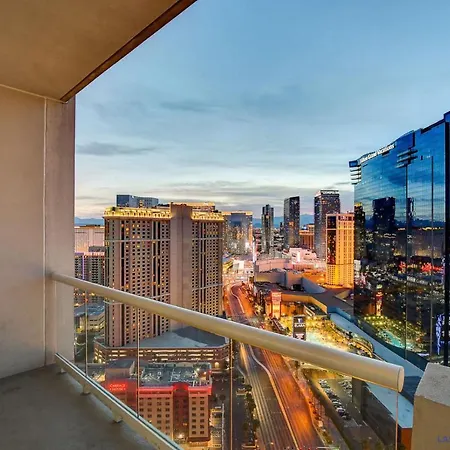 Mgm Signature-31-821 1Br2Ba F1 Strip View Balcony